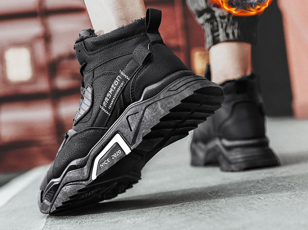 Aukšti vyriški sportbačiai iš eko odos su pamušalu