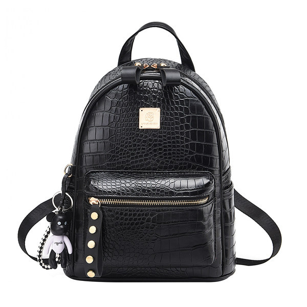 Γυναικείο σακίδιο πλάτης από οικολογικό δέρμα με μεταλλικό στοιχείο