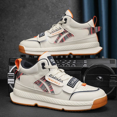 Vīriešu kedas - ar uzrakstu dažādās krāsās