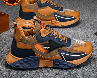 Laisvalaikiai sportbačiai grubiu padu – vyrams