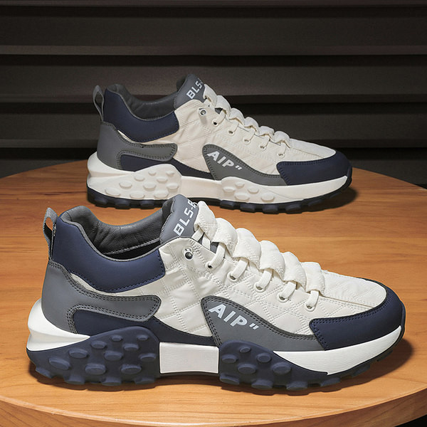 Laisvalaikiai sportbačiai grubiu padu – vyrams