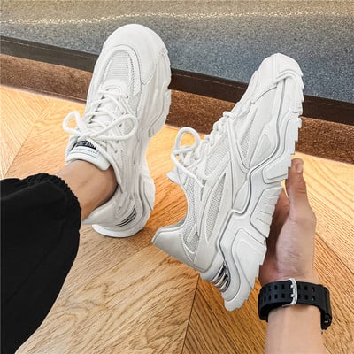 Vīriešu sporta kedas ar oderi un šņorēm