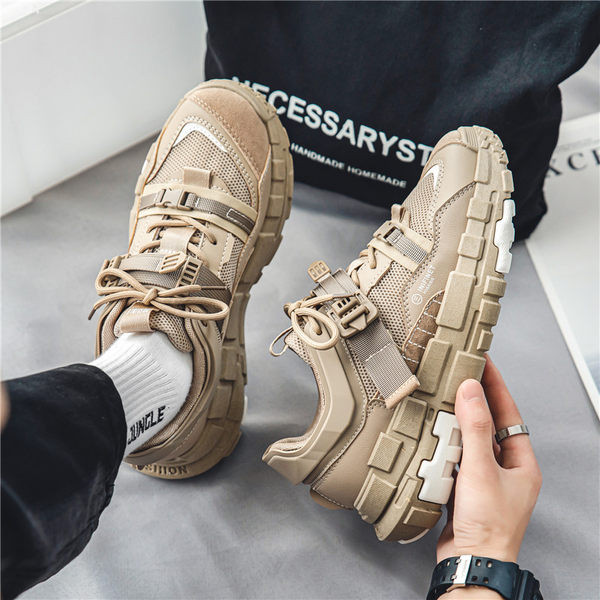 Ανδρικά αθλητικά sneakers με κορδόνια, δύο μοντέλα κατάλληλα για την καθημερινότητα