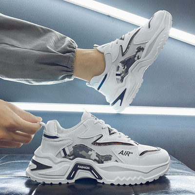 Ανδρικά sneakers ψηλά με τραχιά σόλα