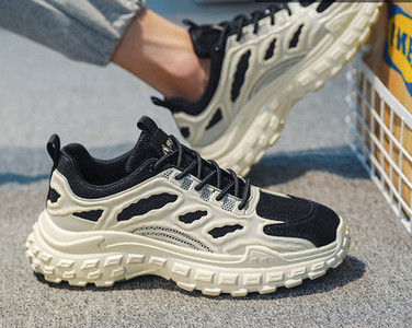 Ανδρικά αθλητικά sneakers με κορδόνια