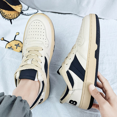 Ежедневни мъжки маратонки с равна подметка -няколко цвята