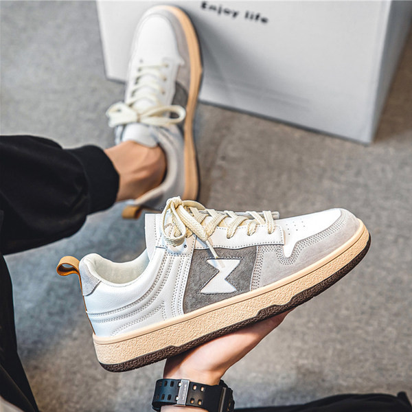 Ежедневни мъжки маратонки с равна подметка -няколко цвята