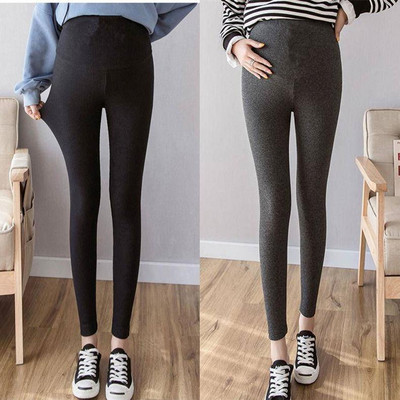 Ikdienas legingi ar augstu vidukli grūtniecēm