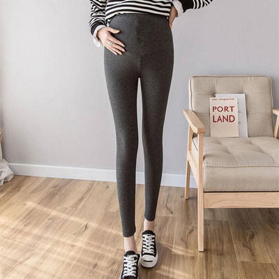 Ikdienas legingi ar augstu vidukli grūtniecēm