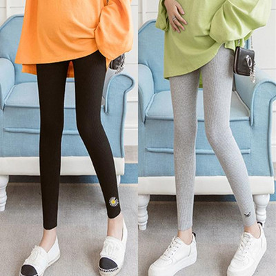 Elastīgie grūtnieču legingi ar apdruku ar augstu vidukli