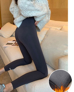 Sieviešu legingi grūtniecēm - tīrs modelis