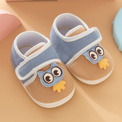 Βρεφικά παπούτσια με τρισδιάστατο στοιχείο