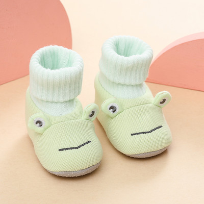 Zīdaiņu apavi ar aplikāciju