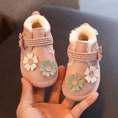 Stepētas mazuļu kurpes ar ziedu motīvu un velcro aizdari