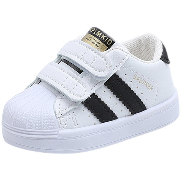 Alkalmi gyerek tornacipő tépőzáras foltokkal