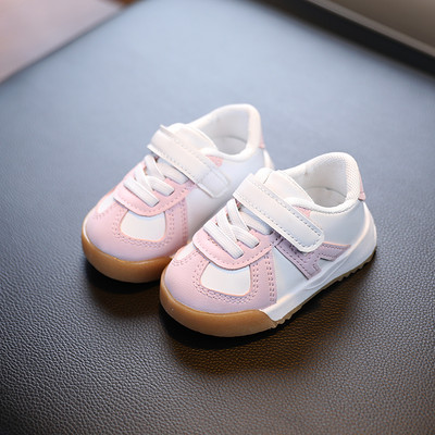 Αθλητικά παιδικά παπούτσια με velcro κούμπωμα