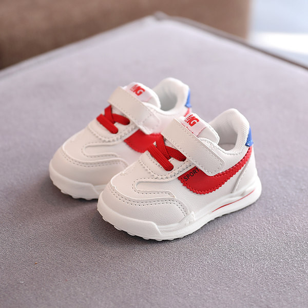 Αθλητικά παιδικά αθλητικά παπούτσια με velcro μπαλώματα και επιγραφή