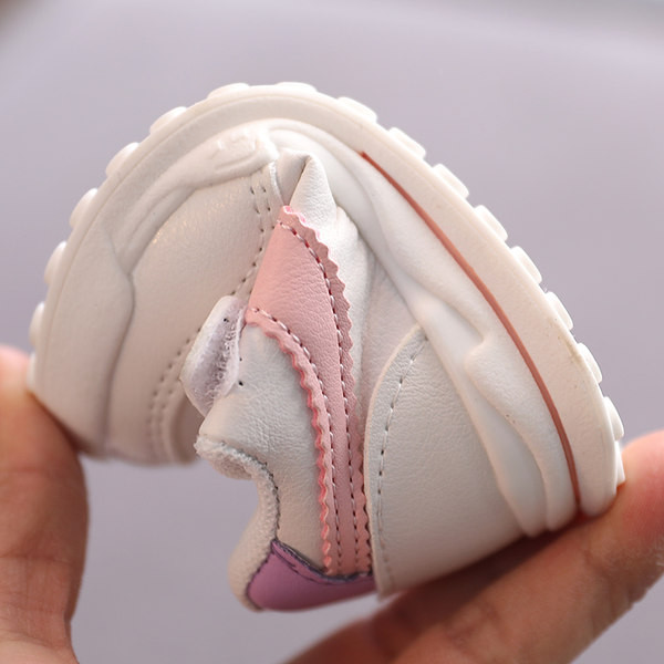 Αθλητικά παιδικά αθλητικά παπούτσια με velcro μπαλώματα και επιγραφή