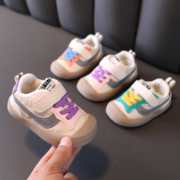 Mazuļu neslīdošās kedas ar velcro aizdari