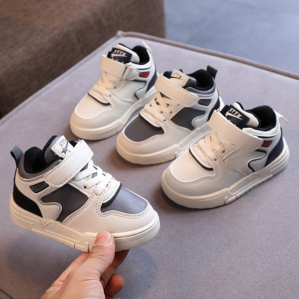 Gyermek magasszárú tornacipő eco-bőr béléssel