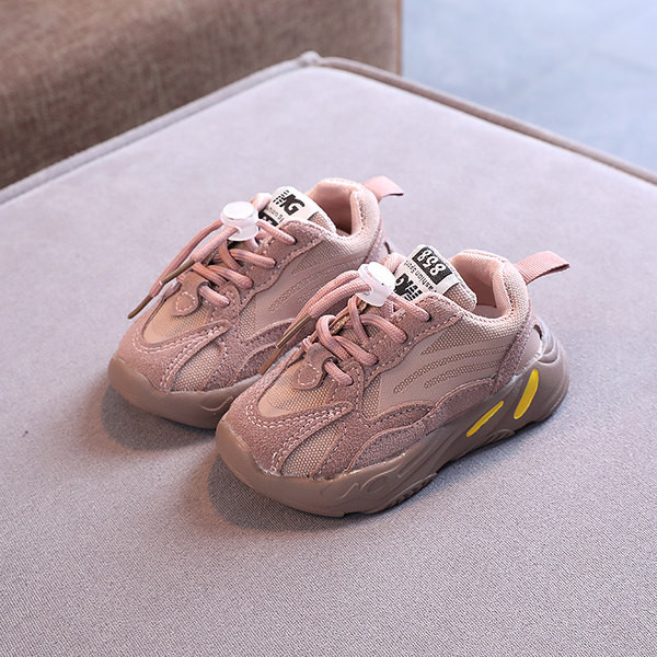 Αθλητικά παιδικά sneakers με κορδόνια