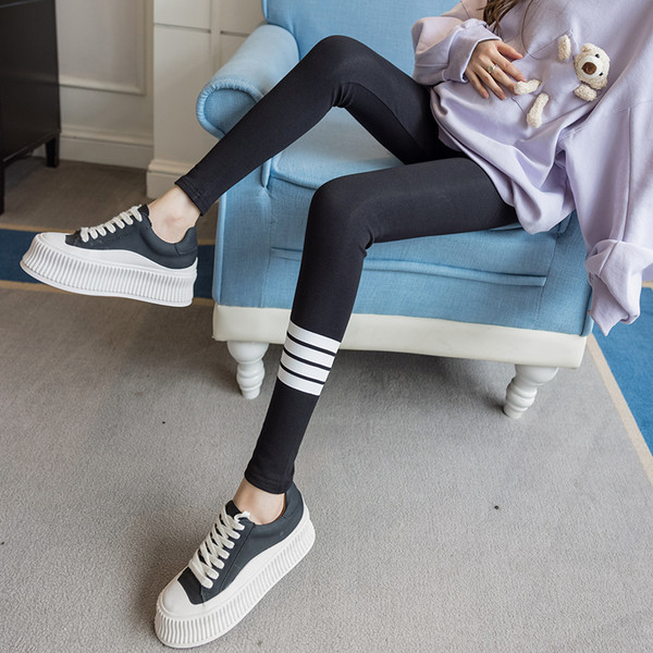 Legingi grūtniecēm ar ikdienišķu rakstu ar augstu vidukli