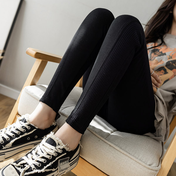 Ψηλόμεσο ελαστικό κολάν εγκυμοσύνης με λογότυπο