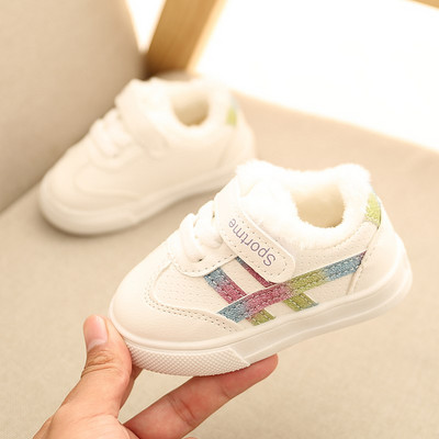 Zimske cipele za bebe od eko kože sa čičak zakrpama i natpisom