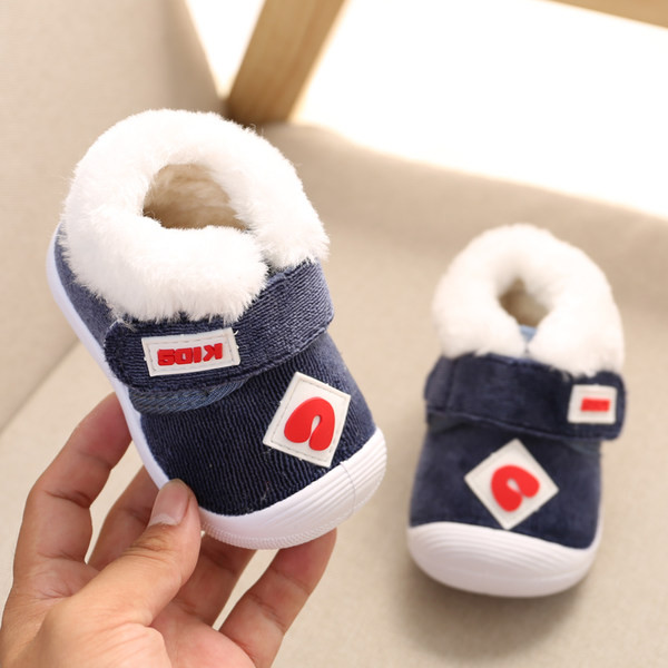 Μόδα παιδικά παπούτσια με χνούδι για κορίτσια και αγόρια