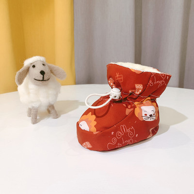 Χειμερινά παιδικά παπούτσια με απλικέ και κορδόνια