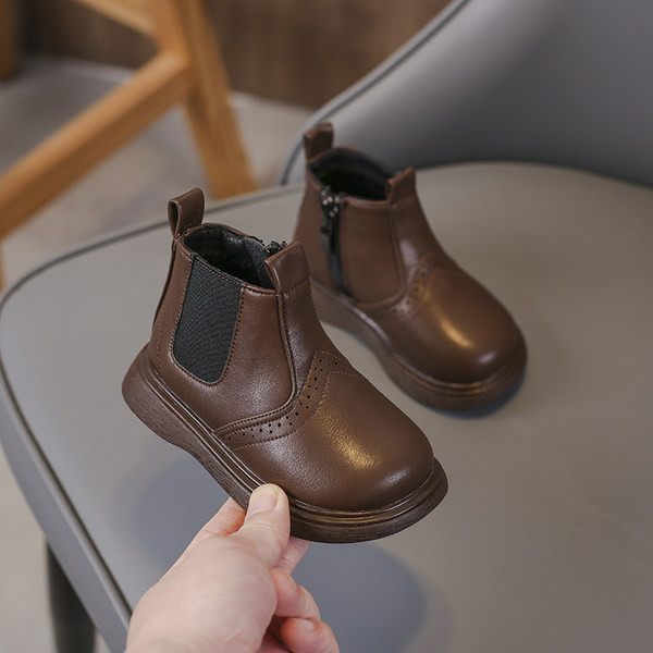 Bőr babacsizma lapos talppal és cipzárral