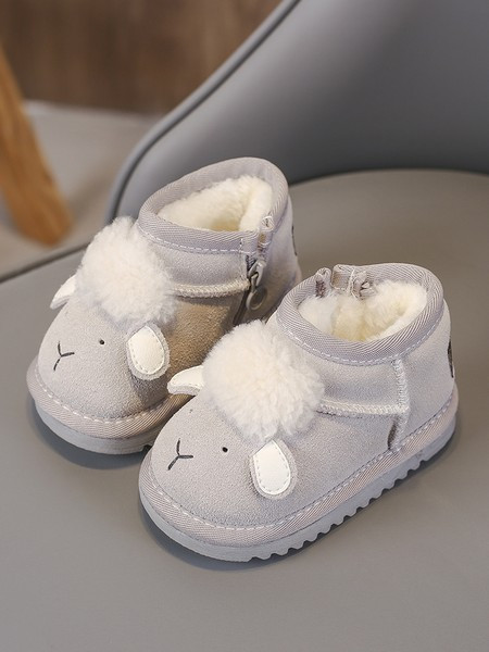 Παιδικά μποτάκια με 3D στοιχείο και πουπουλένια φόδρα