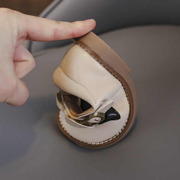 Zīdaiņu apavi no eko ādas ar lentes aizdari ar velcro