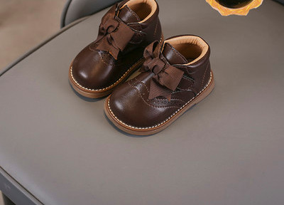 Βρεφικά παπούτσια fleece οικολογικό δέρμα με κορδέλα