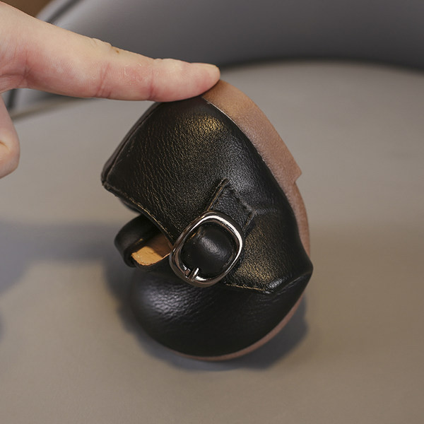 Új modell babacipő eko bőrből, fém csattal