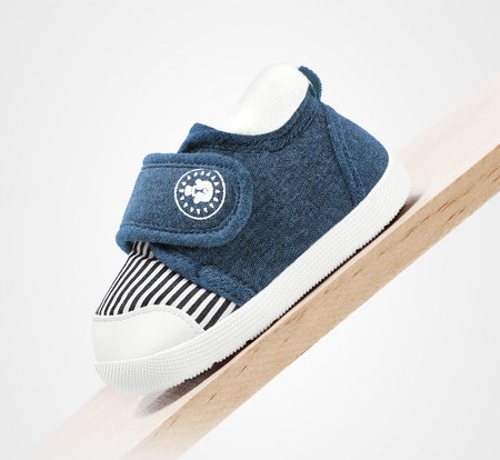 Rudens-ziemas zīdaiņu apavi ar velcro ielāpiem zēniem un meitenēm