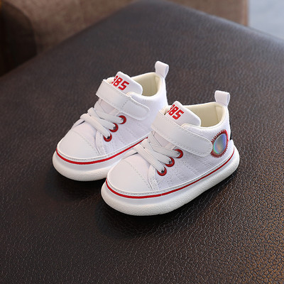 Βρεφικά sneakers με μαλακή σόλα