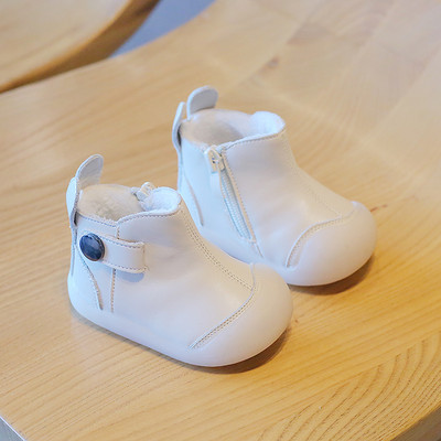 Νέο μοντέλο μποτάκια μωρού με τρισδιάστατο στοιχείο και πουπουλένια φόδρα