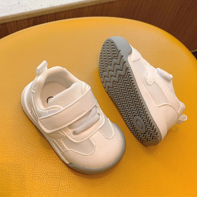 Baba alkalmi tornacipő tépőzáras rögzítéssel