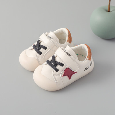 Αθλητικά παπούτσια για αγόρια με κλείσιμο με στάμπα και velcro