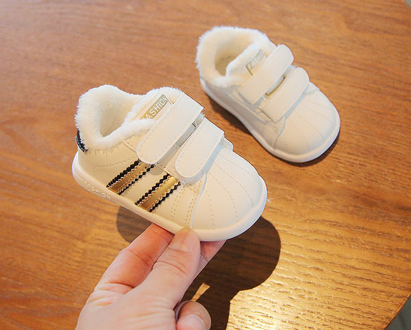 Mazuļu kedas no eko ādas ar siltu oderi un velcro ielāpiem