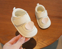 Alkalmi babacipő 3D elemmel