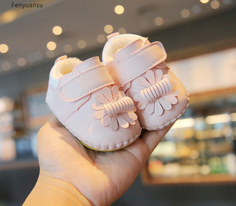 Zīdaiņu kurpes ar oderi meitenēm