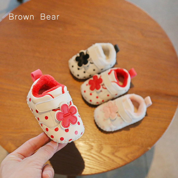 Mūsdienīgi mazuļu apavi ar 3D ziedu elementu un dūnu oderi