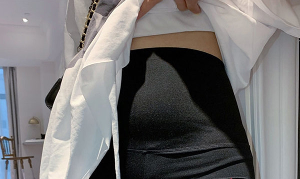 Ikdienas legingi grūtniecēm ar augstu jostasvietu