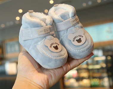 Χειμερινά παιδικά παπούτσια με απλικέ και ζεστή φόδρα για αγόρια και κορίτσια