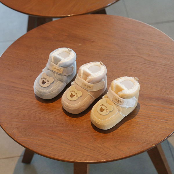 Χειμερινά παιδικά παπούτσια με απλικέ και ζεστή φόδρα για αγόρια και κορίτσια