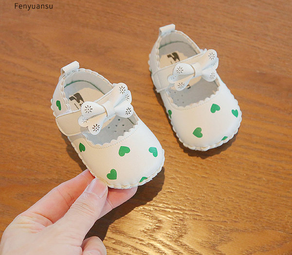 Modes mazuļu apavi ar lenti meitenēm