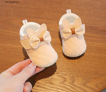 Модерни бебешки обувки с панделка от еко кожа