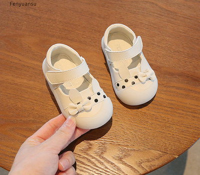 Бебешки обувки за момичета с панделка и закопчаване с велкро